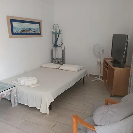 Lovely House Next To The Sea! Appartamento *