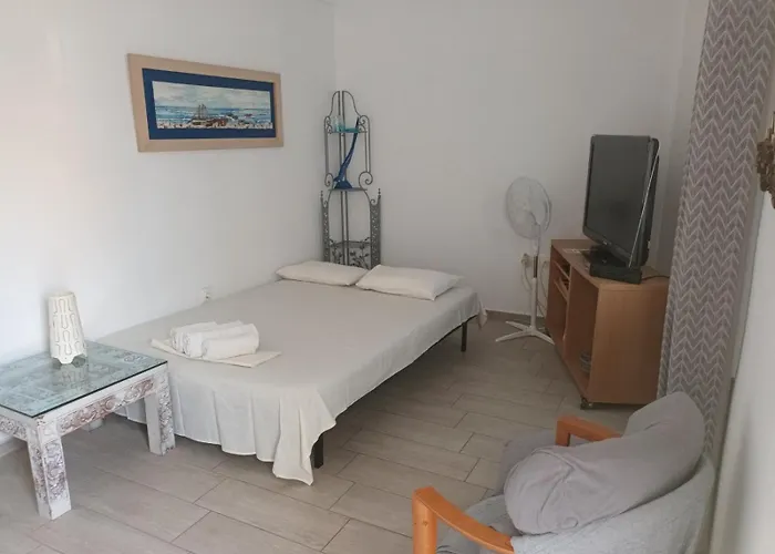 Lovely House Next To The Sea! Appartamento *