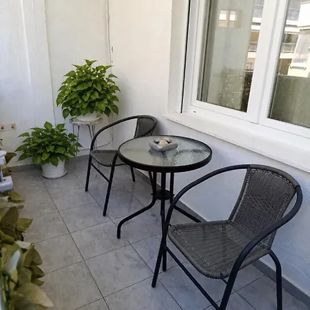 Lovely House Next To The Sea! Apartmán Peraía